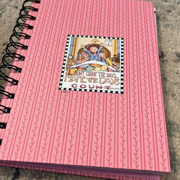 Mary Engelbreit Queen of the Kitchen Journal Set - Picture 7 of 10